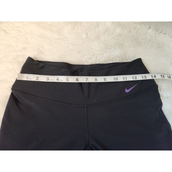 Nike Dri Fit Women's Black Solid Stretch Mid Rise Cropped Leggings Size Small - Picture 5 of 7